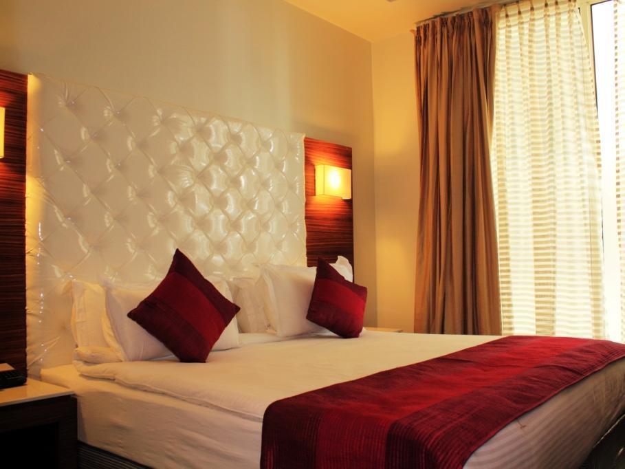 Hotel Ivory 32 Ню Делхи Екстериор снимка
