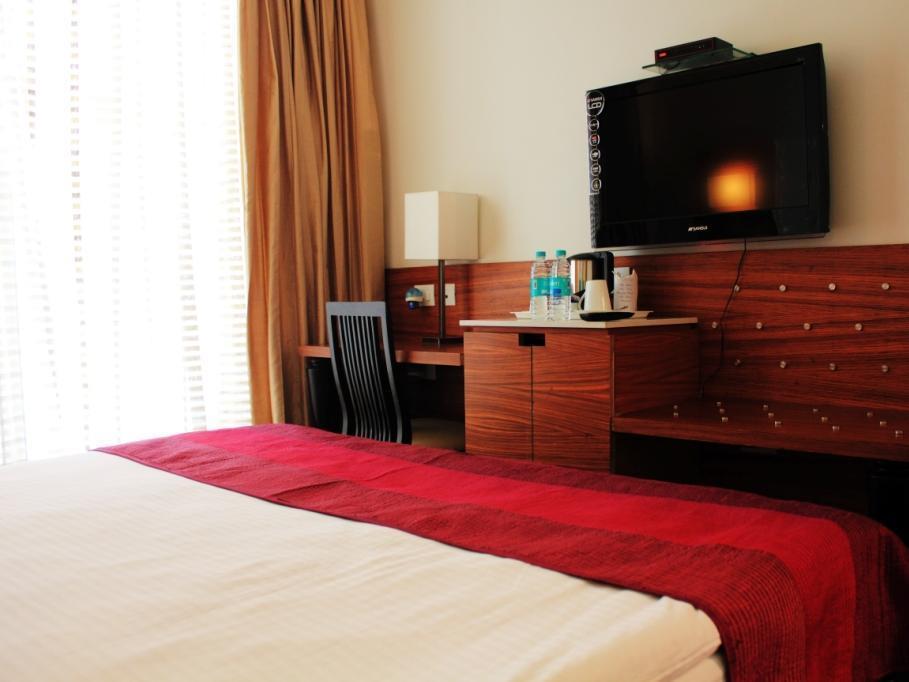 Hotel Ivory 32 Ню Делхи Екстериор снимка